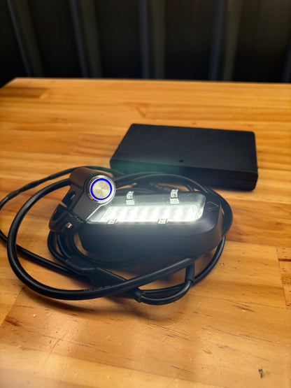 EMX CUSTOMZ™ Battery Powered Rock Light